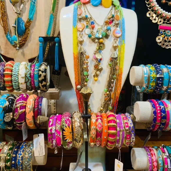 Meet your Posher, Salena - Picture 5 of 17